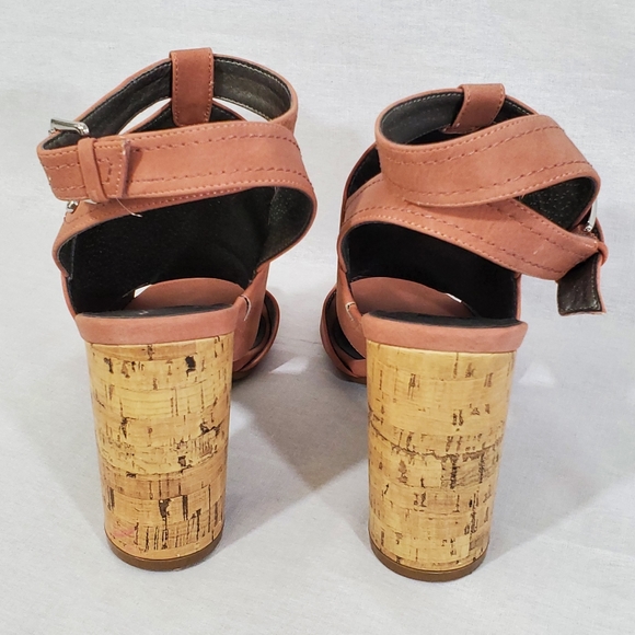 GUESS - Suede Sandals With Cork Heal - Picture 3 of 8